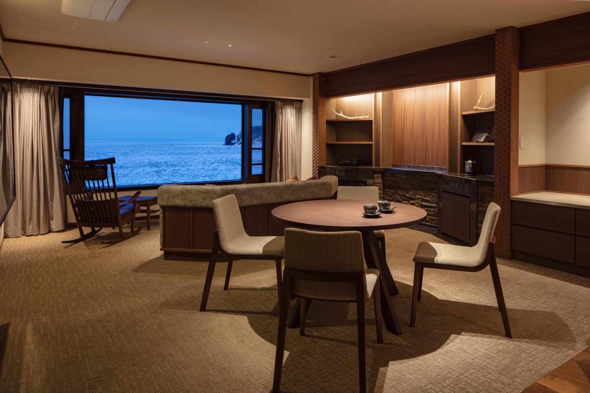 Kitakobushi Shiretoko Hotel & Resort Shari Bagian luar foto