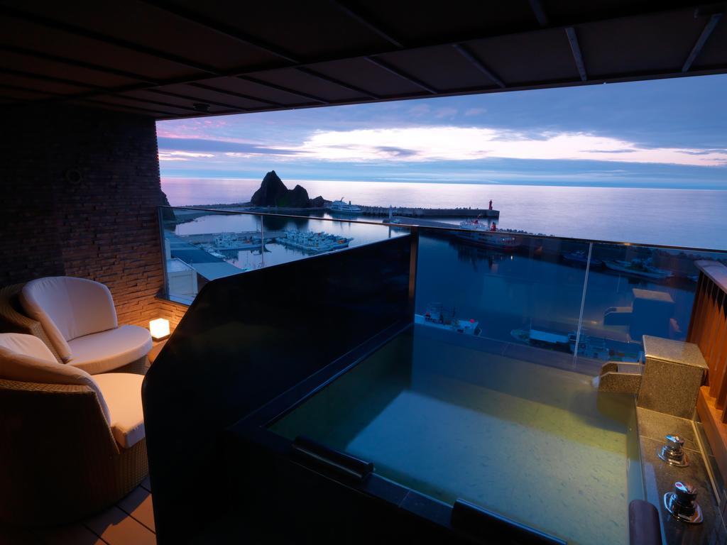 Kitakobushi Shiretoko Hotel & Resort Shari Bagian luar foto